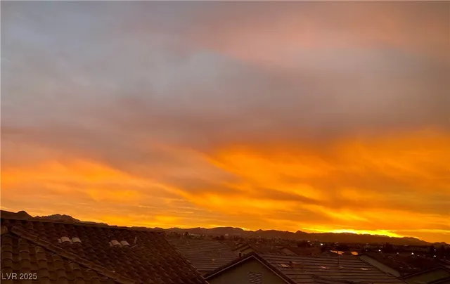 $360,000 | 962 Wembly Hills Place, Henderson, NV 89011