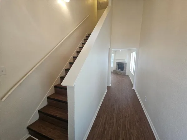 $2,000 | 9100 Cranwell Court, Fort Worth, TX 76134
