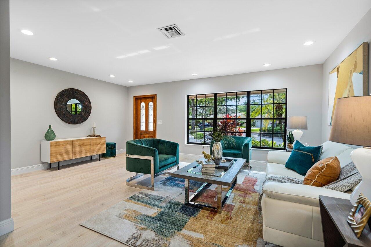 2429 Northwest 36th Street Boca Raton, FL 33431 - Photo 4 of 53 Living Area