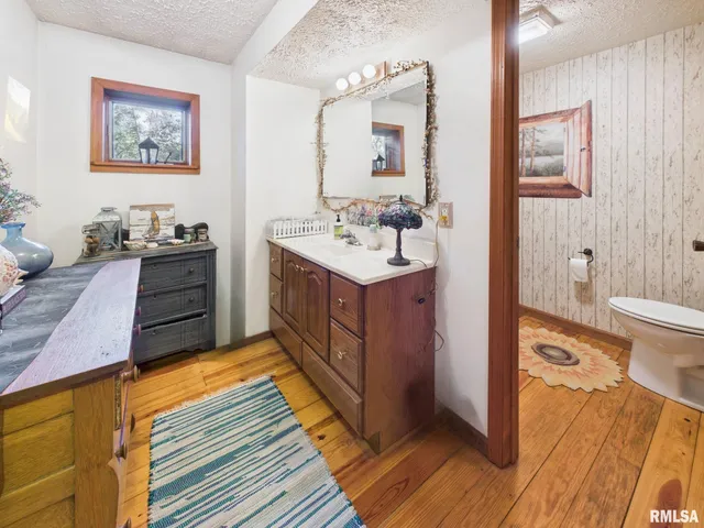 $575,000 | 14138 Boy Scout Trail, Petersburg, IL 62675