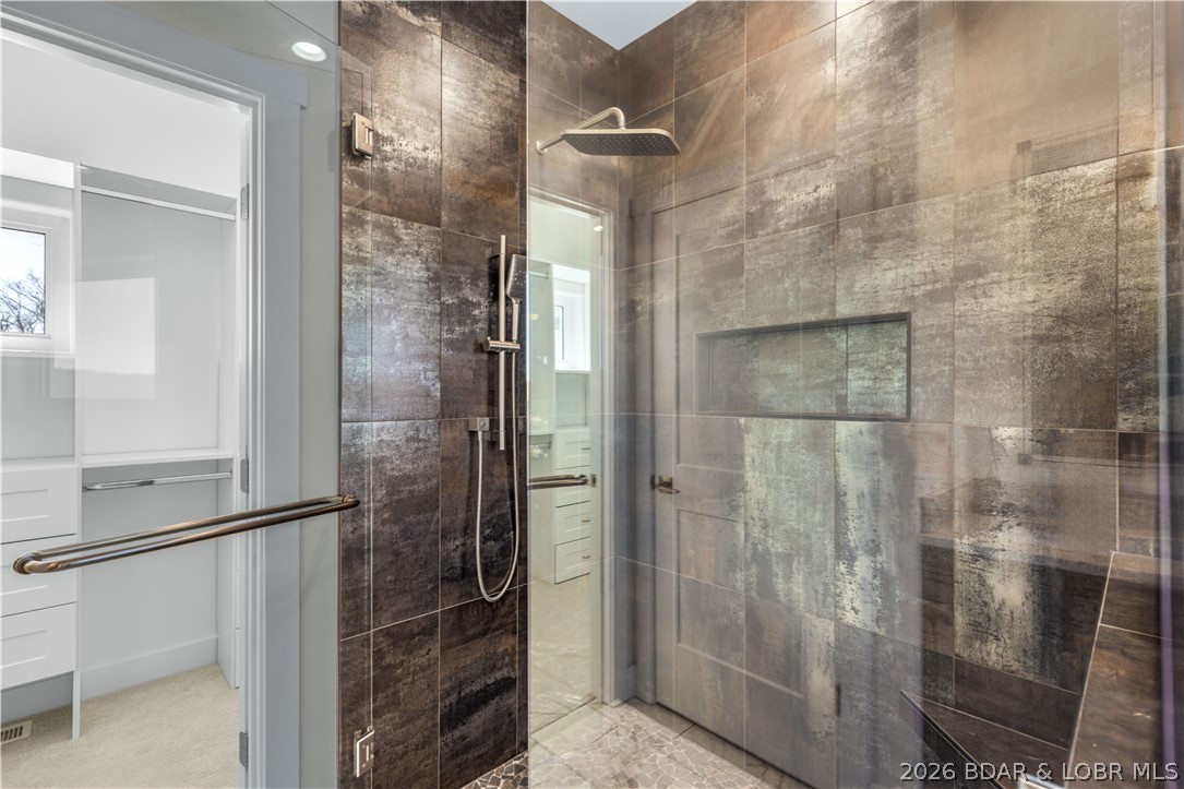 5499 Deephaven Lane Osage Beach, MO 65065 - Photo 25 of 50