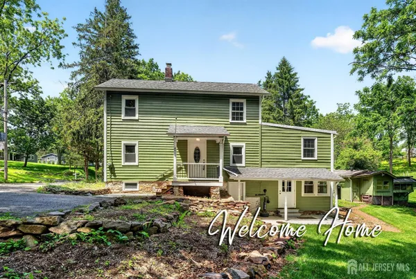 $610,000 | 28 Old Clinton Road, Flemington, NJ 08822