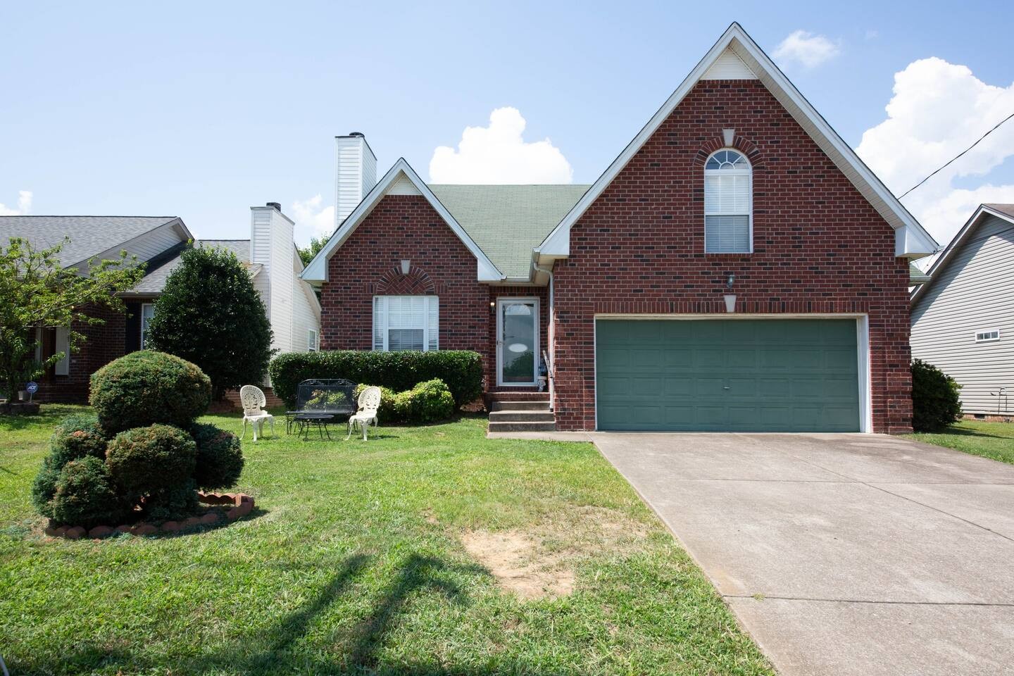 1164 Fitzpatrick Road Nashville, TN 37214 - Photo 1 of 16 Gallery Image 1