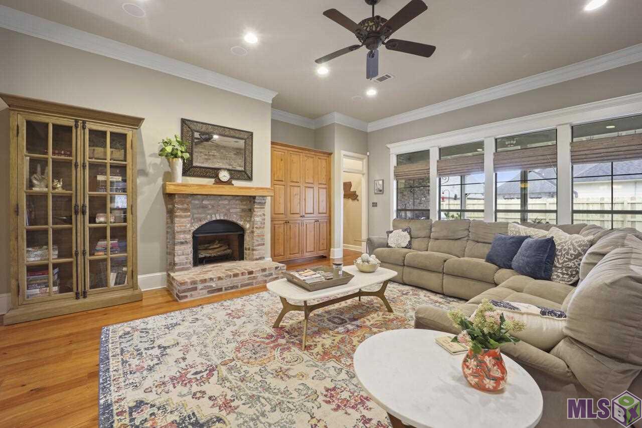 8534 Grand View Drive Baton Rouge, LA 70809 - Photo 4 of 21 Gallery Image 4