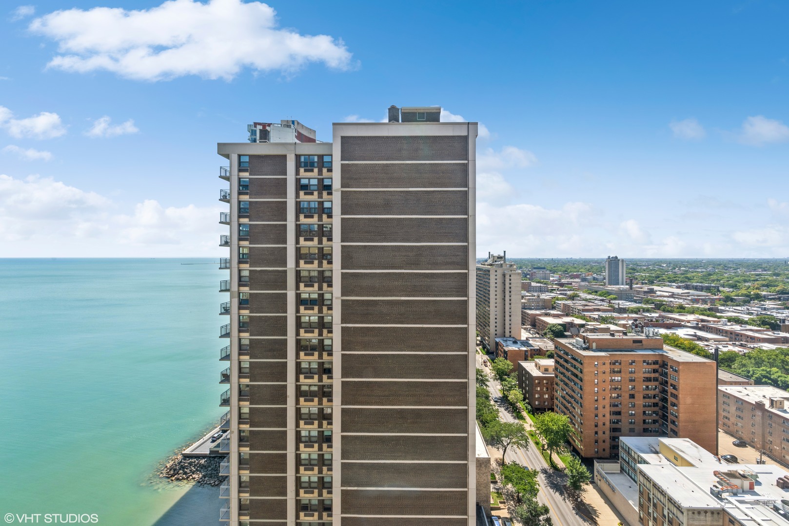 6157 North Sheridan Road, Unit 25L Chicago, IL 60660 - Photo 2 of 12