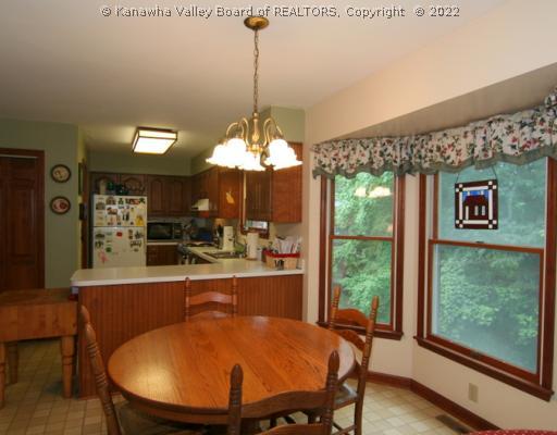 1784 Smith Road Charleston, WV 25314 - Photo 4 of 8 Interior Space/Layout.