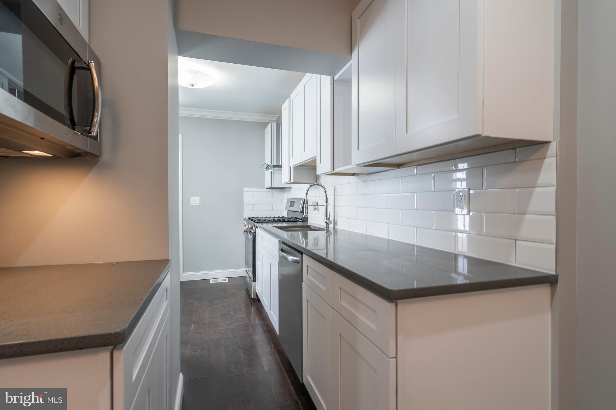 2317 Jasper Street Philadelphia, PA 19125 - Photo 11 of 42