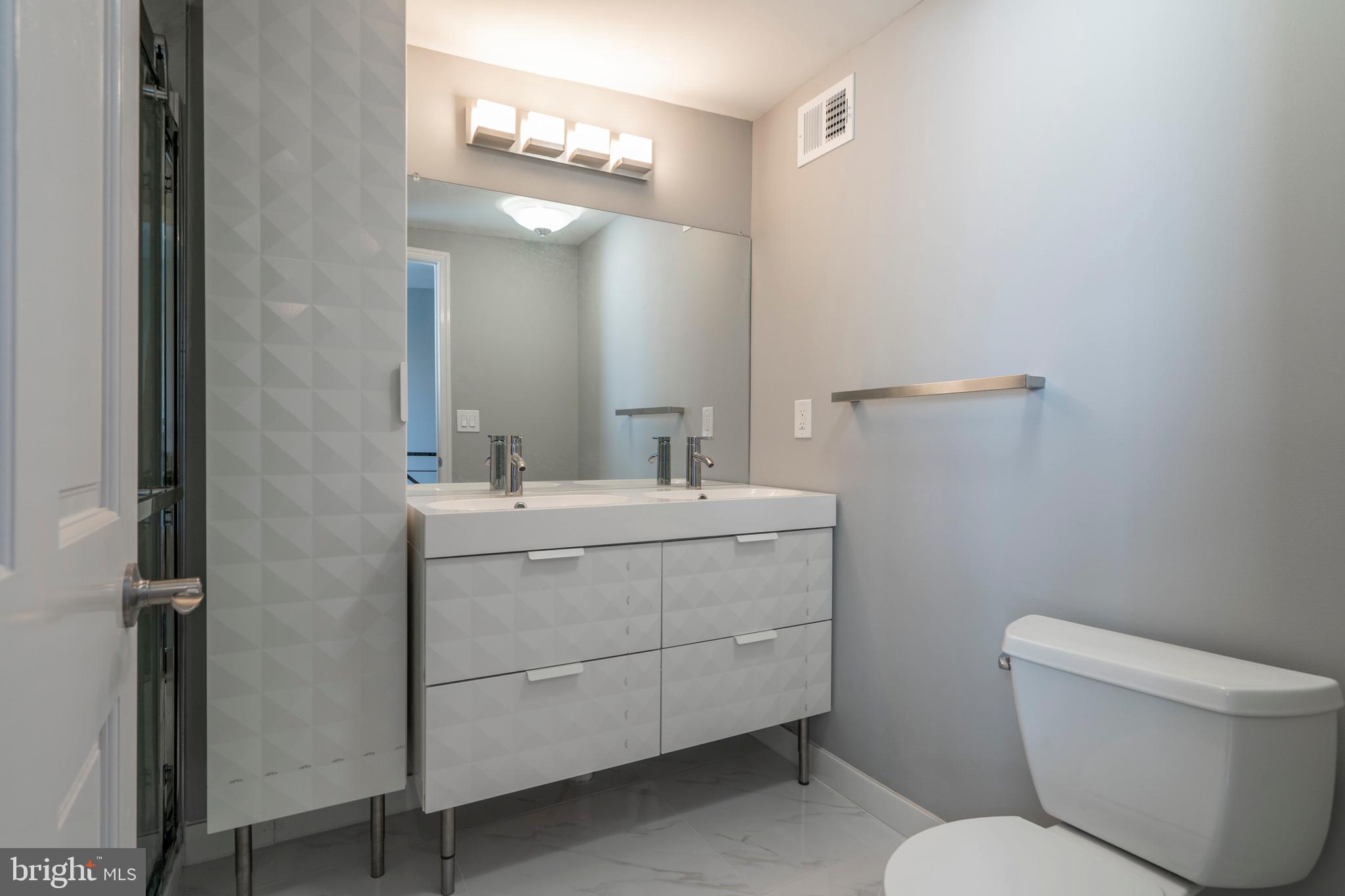 2317 Jasper Street Philadelphia, PA 19125 - Photo 32 of 42