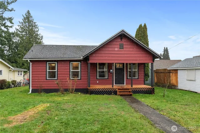 $349,900 | 2013 8th Street, Bremerton, WA 98337