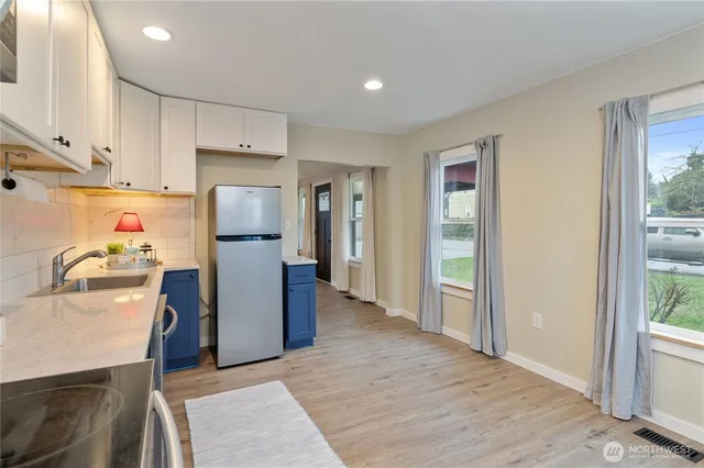 $349,900 | 2013 8th Street, Bremerton, WA 98337