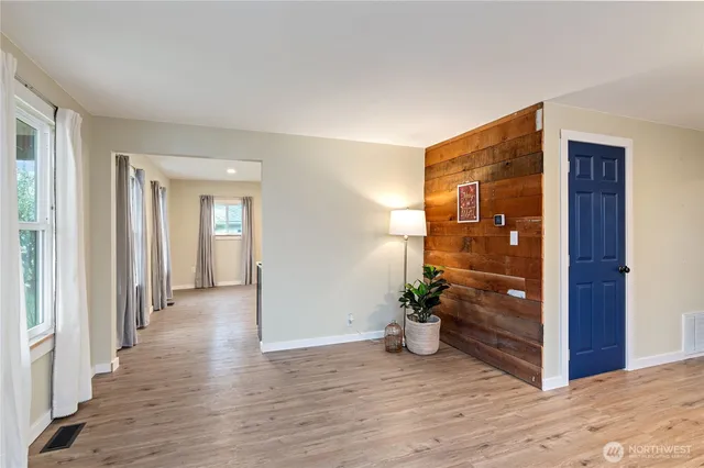 $349,900 | 2013 8th Street, Bremerton, WA 98337