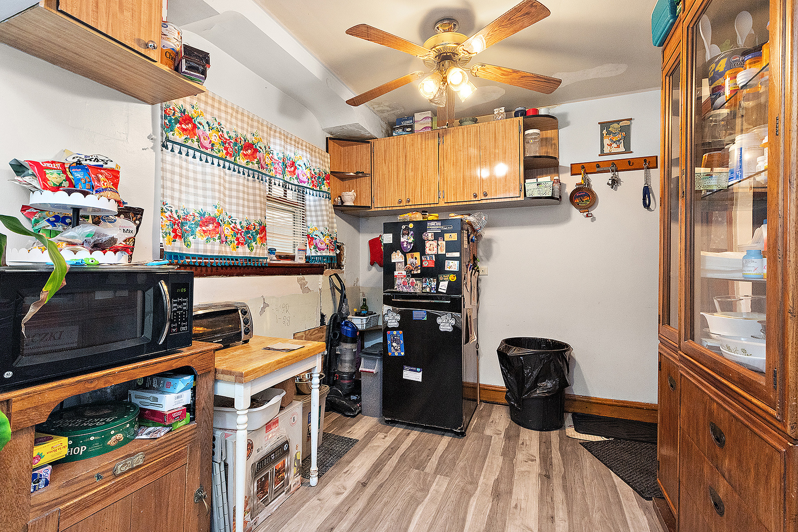 6036 South 74th Avenue Summit, IL 60501 - Photo 5 of 28