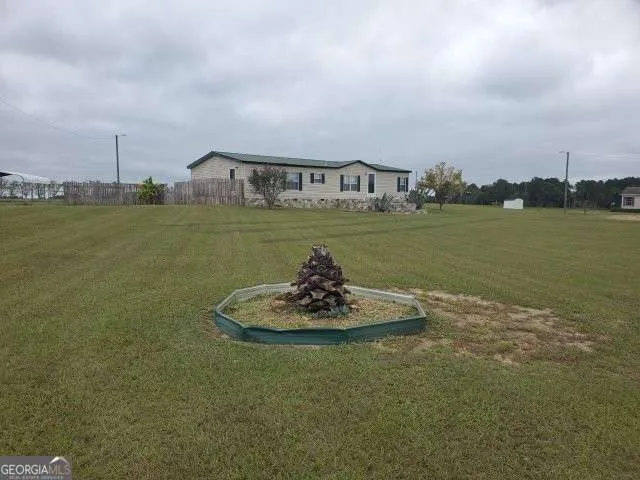 $229,000 | 339 Chapel Hill Circle, Unit 15, Enigma, GA 31749