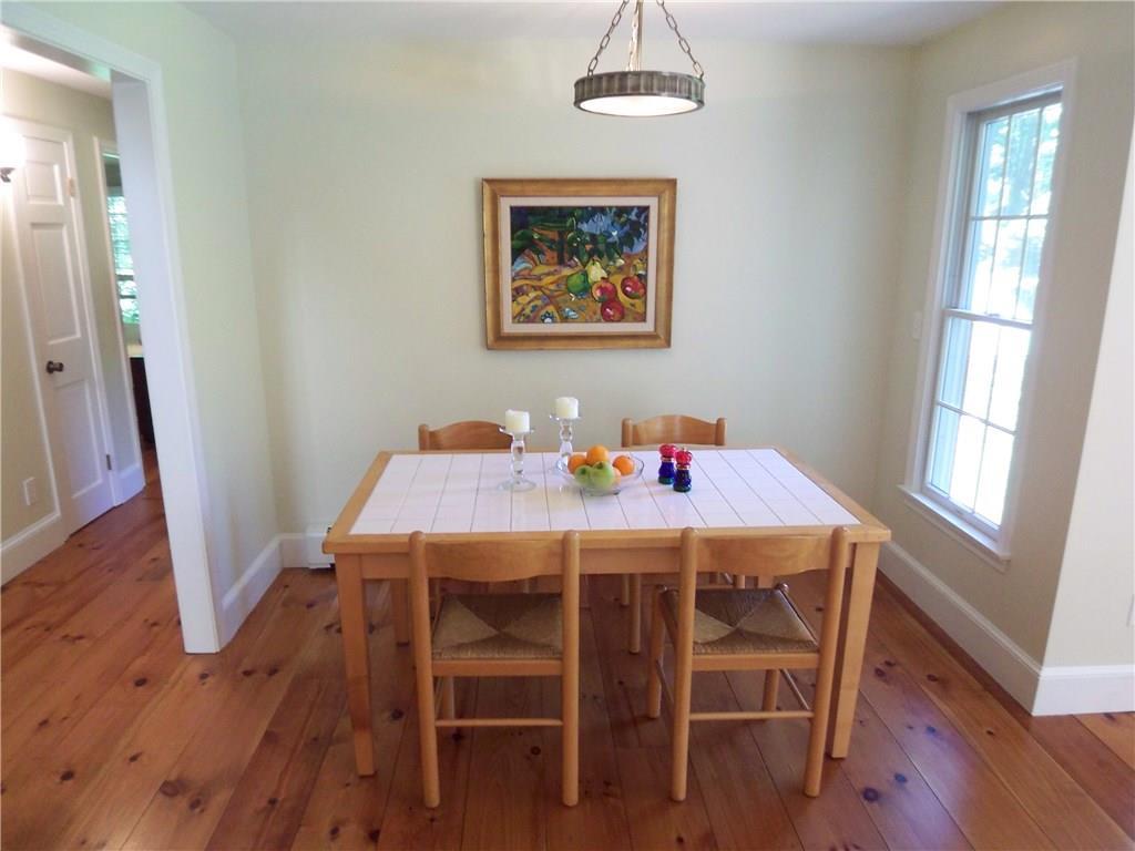 57 Ogunquit Road York, ME 03902 - Photo 9 of 27 Photo