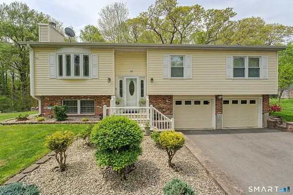 $419,900 | 16 Kings Highway, Ledyard, CT 06335