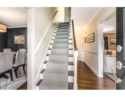 43 River Glen Road Wellesley, MA 02481 - Photo 3 of 30