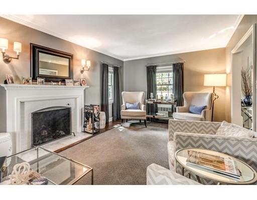 43 River Glen Road Wellesley, MA 02481 - Photo 7 of 30