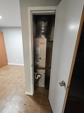 $239,900 | 34 Thayer Pond Drive, Unit 8, Oxford, MA 01537