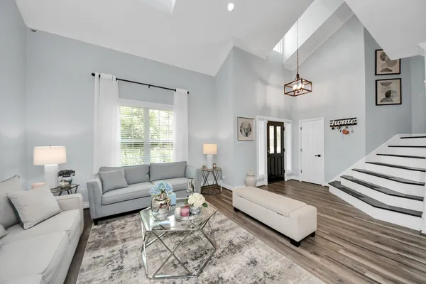 $459,900 | 5003 Hastingwood Drive, Houston, TX 77084