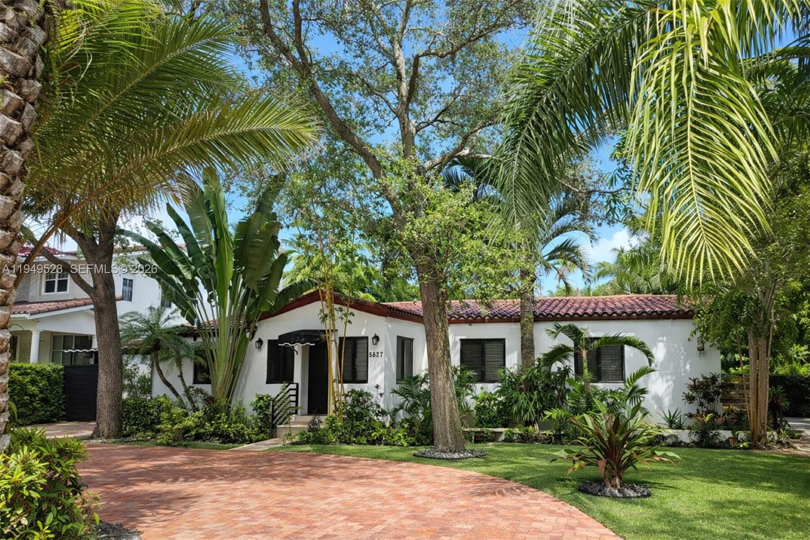 5827 Southwest 29th Street Miami, FL 33155 - Photo 2 of 21 Front.