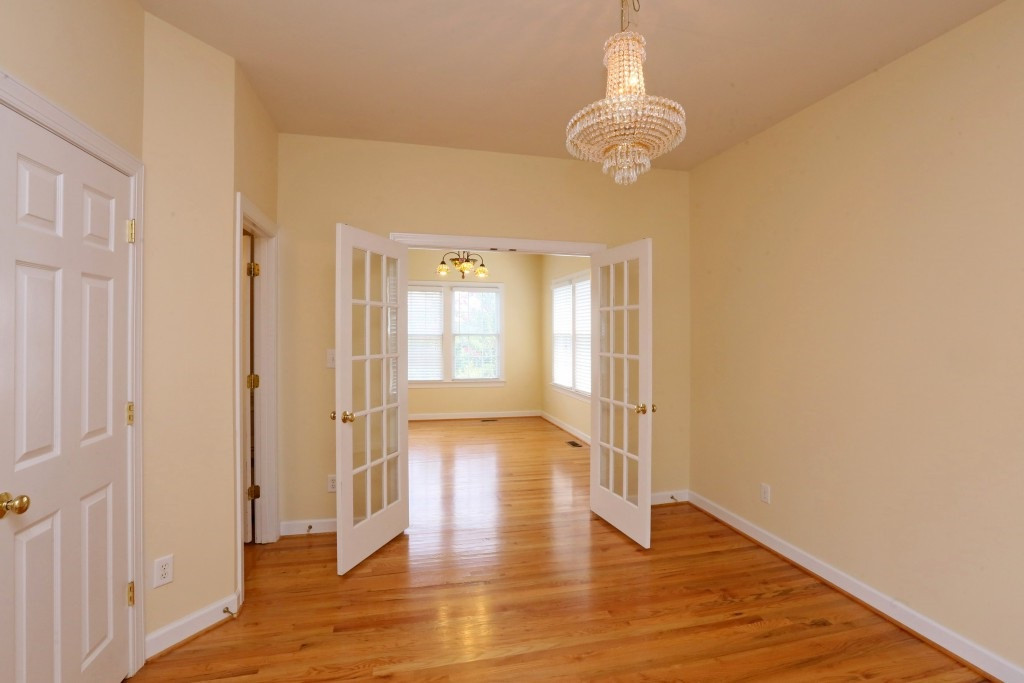 8204 Eden Close Court Raleigh, NC 27613 - Photo 10 of 25 Photo 10