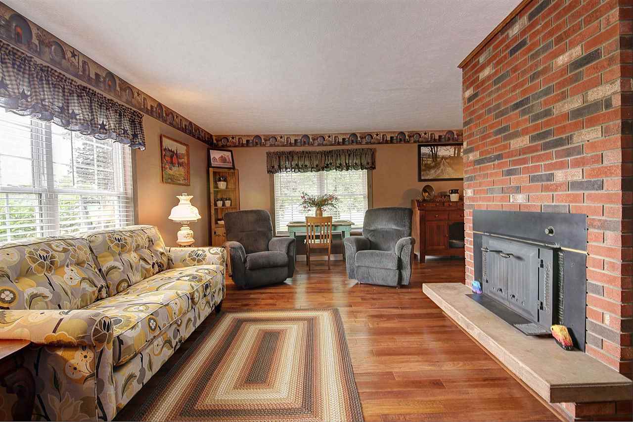 20221 Winfield Road Fraziers Bottom, WV 25082 - Photo 9 of 31 Gallery Image 9
