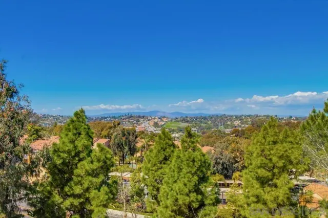 $1,939,900 | 2334 Kimberly Court, Carlsbad, CA 92008