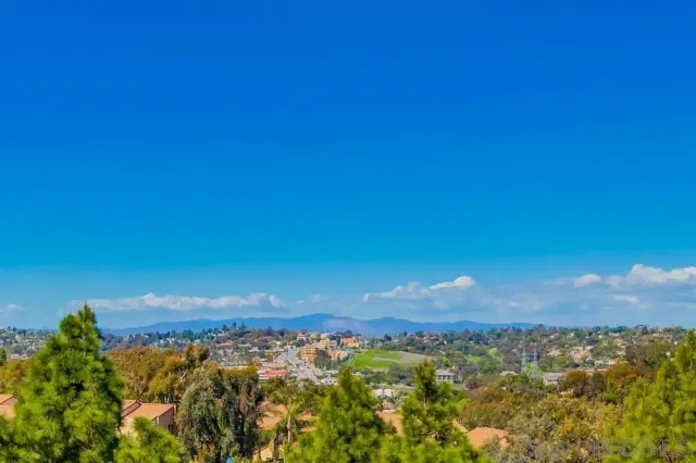 $1,939,900 | 2334 Kimberly Court, Carlsbad, CA 92008