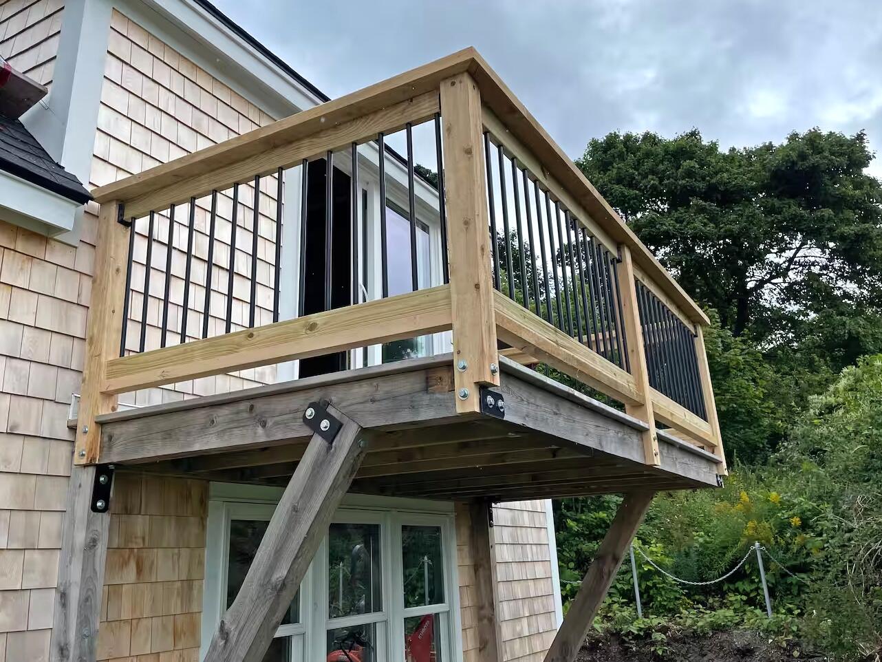 53 Washington Street Lubec, ME 04652 - Photo 24 of 28 Primary Balcony