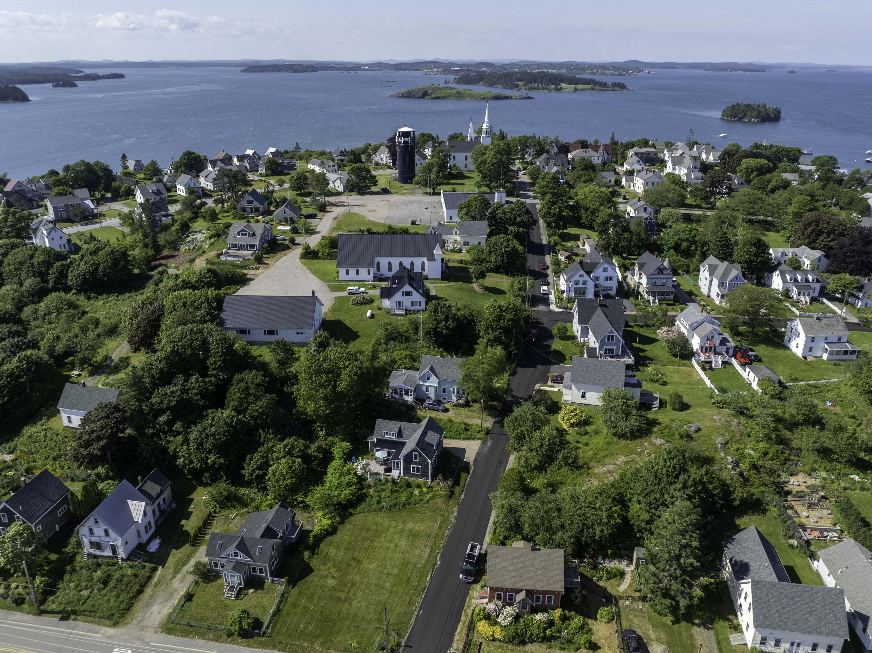 53 Washington Street Lubec, ME 04652 - Photo 28 of 28 53 Washington Street, Lube