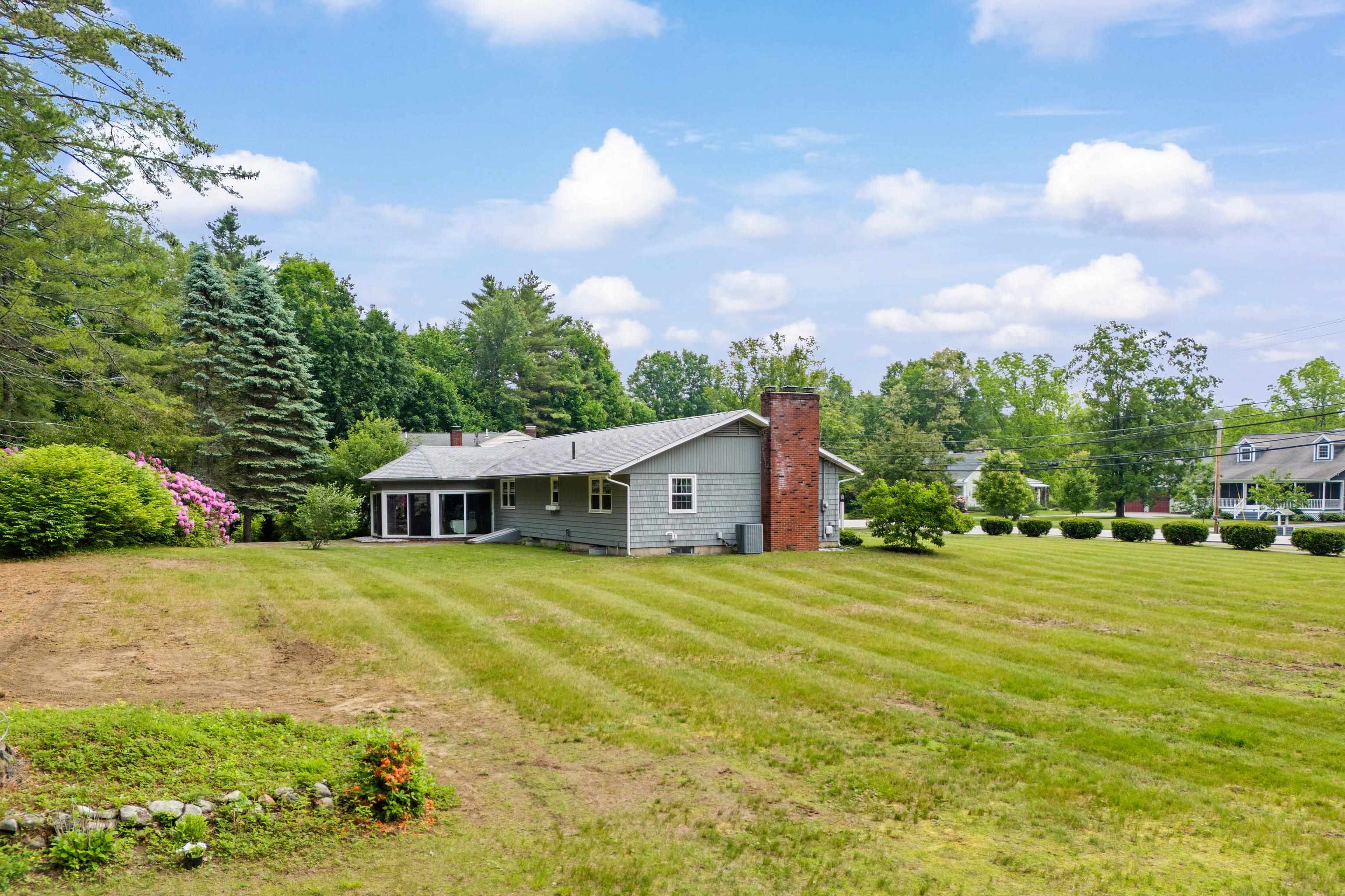 97 Mountain Road Concord, NH 03301 - Photo 4 of 40