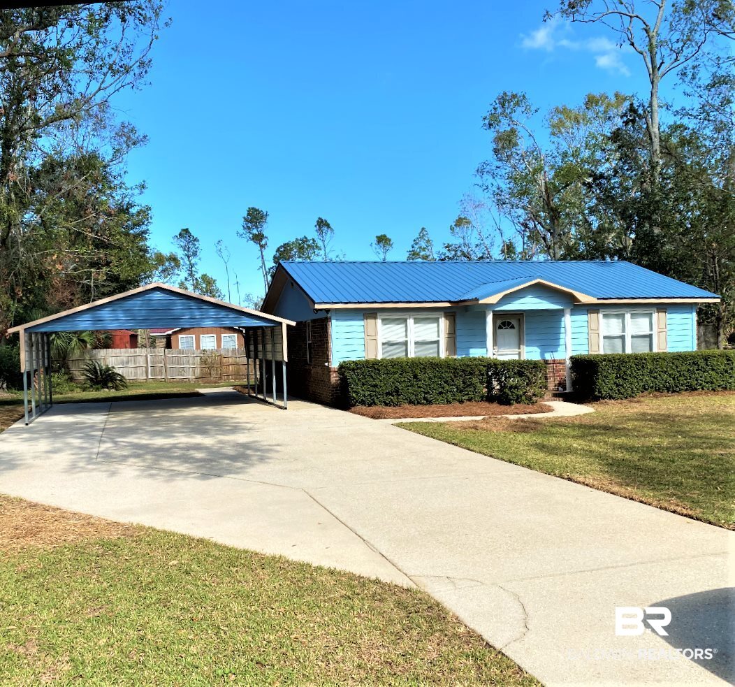 118 West Spruce Avenue Foley, AL 36535 - Photo 1 of 14