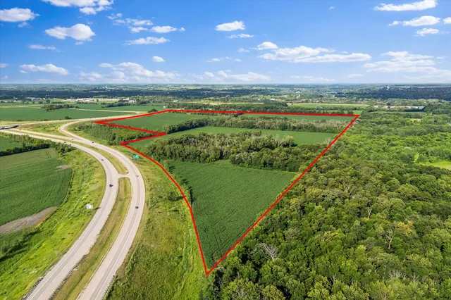 $1,995,000 | W7101 Provimi Road, Watertown, WI 53098