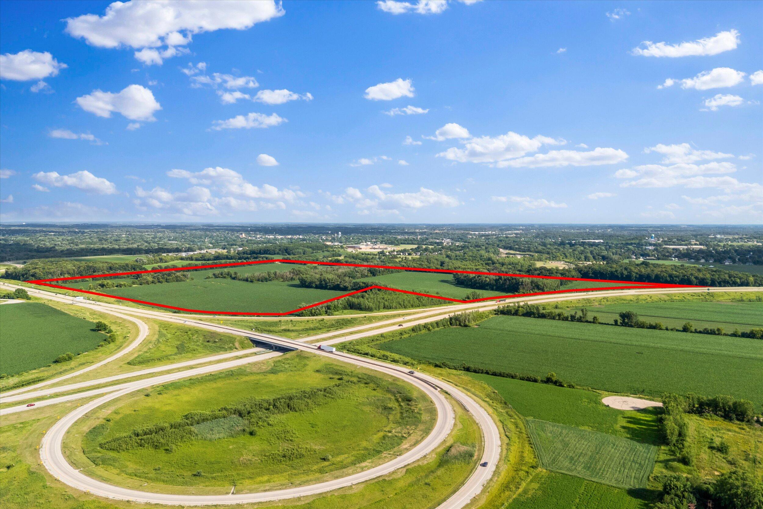 W7101 Provimi Road Emmet, WI 53098 - Photo 3 of 14 01-Middle Coast-1