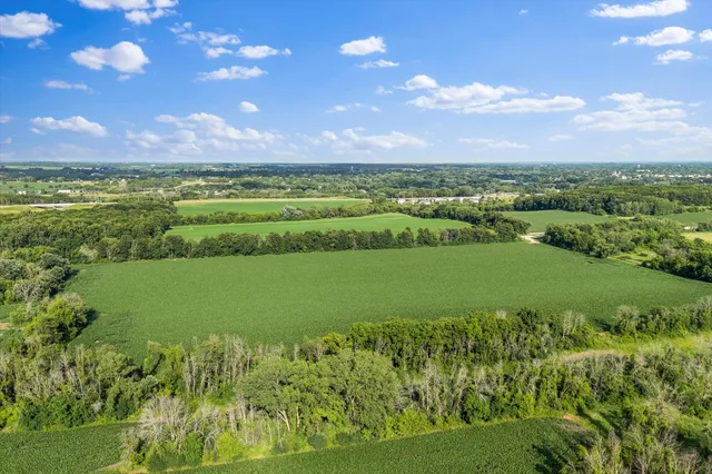 $1,995,000 | W7101 Provimi Road, Watertown, WI 53098