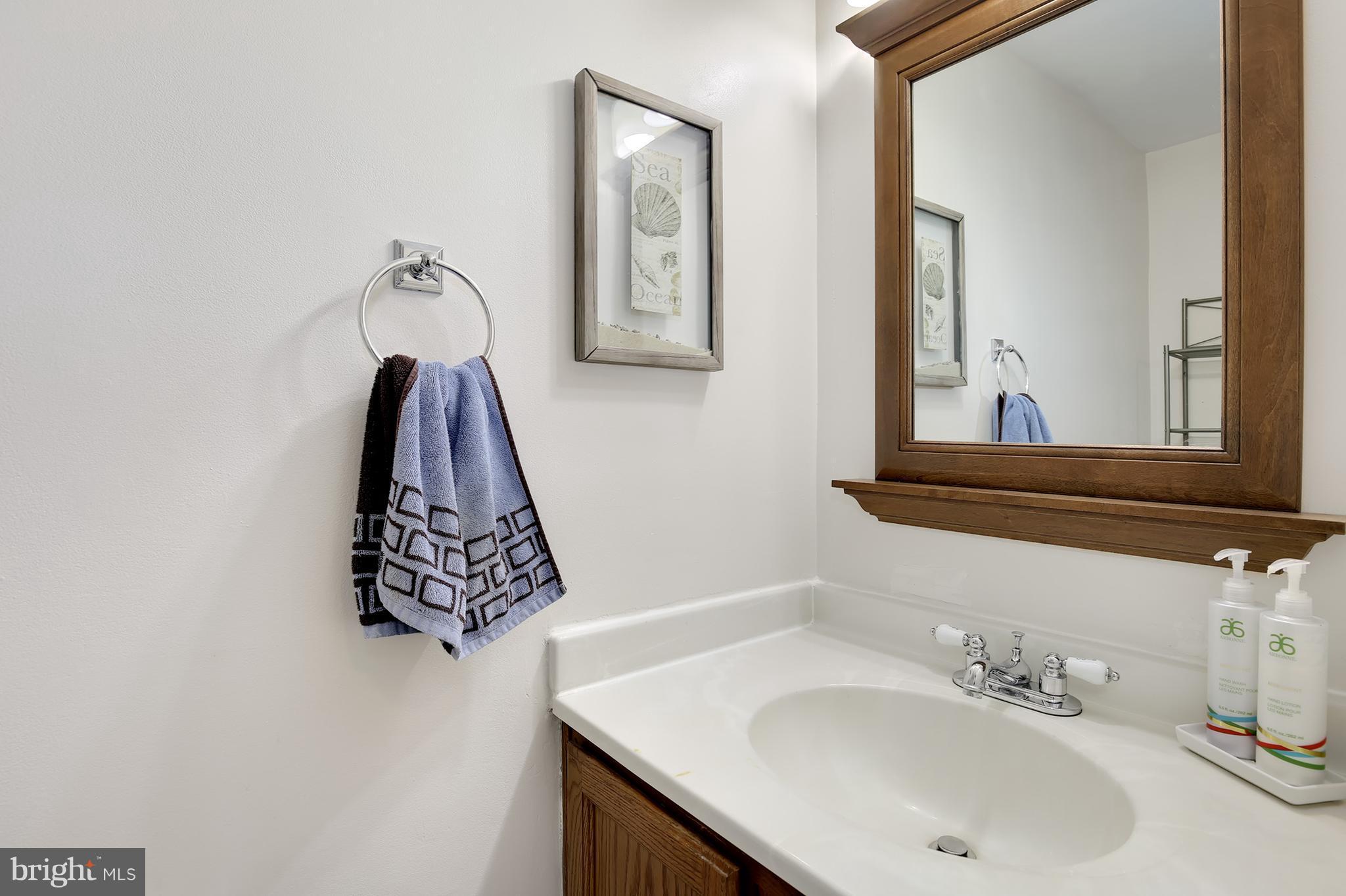 6718 Killdeer Court Frederick, MD 21703 - Photo 14 of 30 Bath