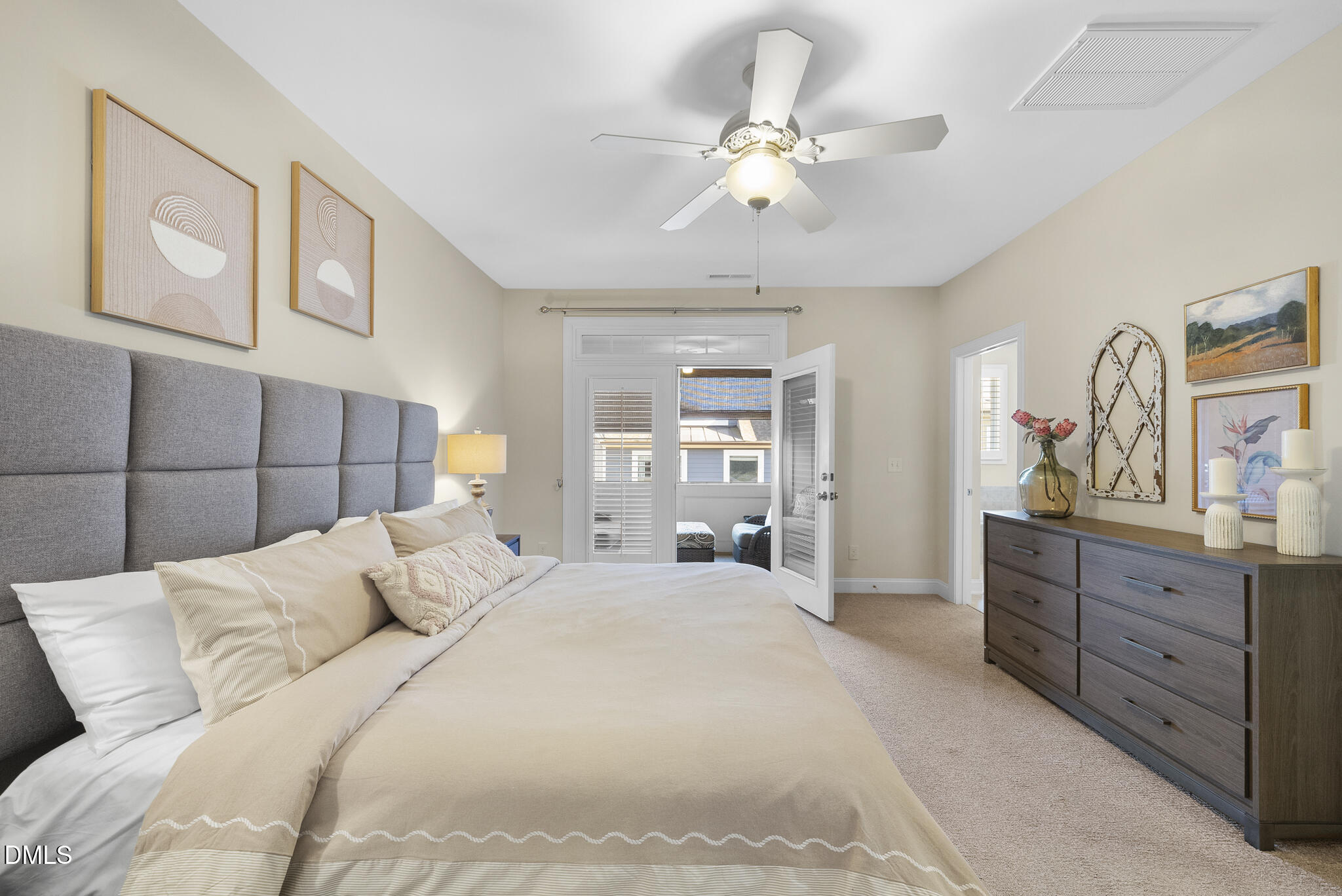 765 Fallon Grove Way Raleigh, NC 27608 - Photo 6 of 43 DSC03154