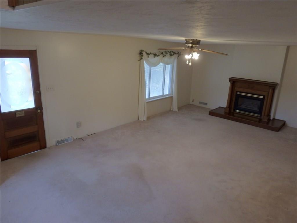 236 South Duffy Road Butler, PA 16001 - Photo 5 of 18 Gallery Image 5