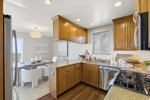 $1,098,000 | 88 Alta Vista Way, Daly City, CA 94014