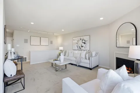 $1,098,000 | 88 Alta Vista Way, Daly City, CA 94014