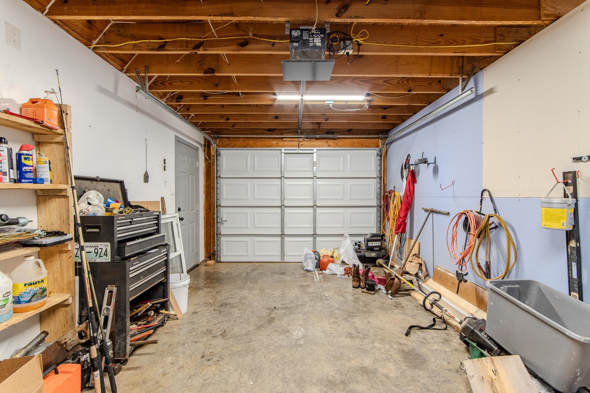 23 Old Ferry Road Bath Springs, TN 38311 - Photo 30 of 40 a view of a room with gym equipment