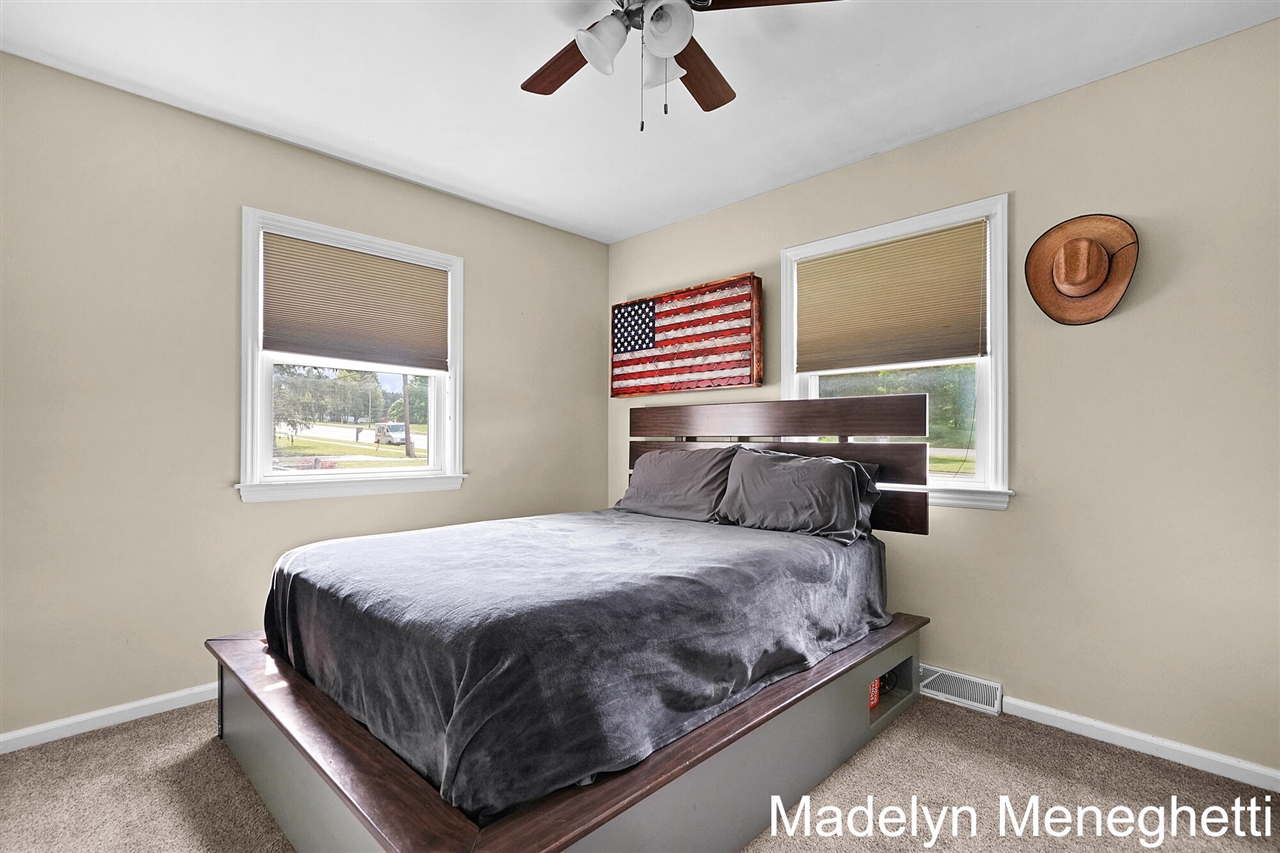 2765 Baldwin Street Jenison, MI 49428 - Photo 18 of 49