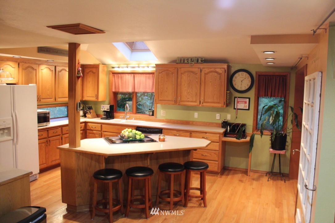 28216 Florence Acres Road Monroe, WA 98272 - Photo 4 of 17 Gallery Image 4