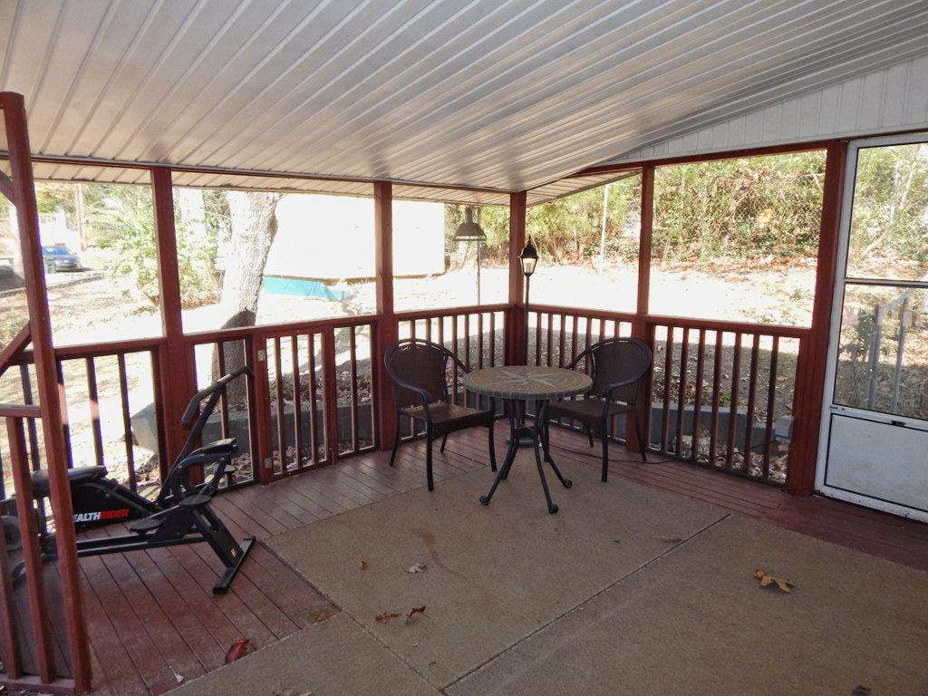 116 West Malta Road Oak Ridge, TN 37830 - Photo 15 of 21 DSCN3783_lzn