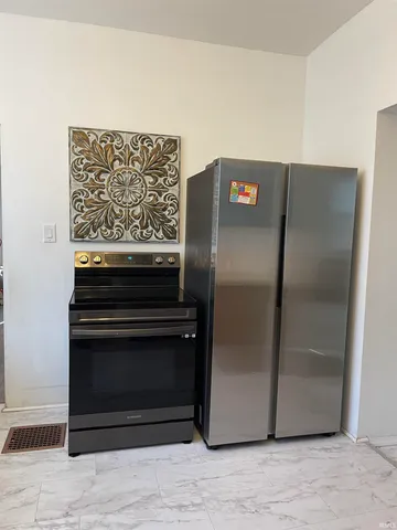 $117,900 | 725 Waggoner Avenue, Evansville, IN 47713