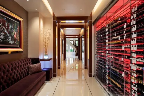 a view of livingroom with furniture and windows