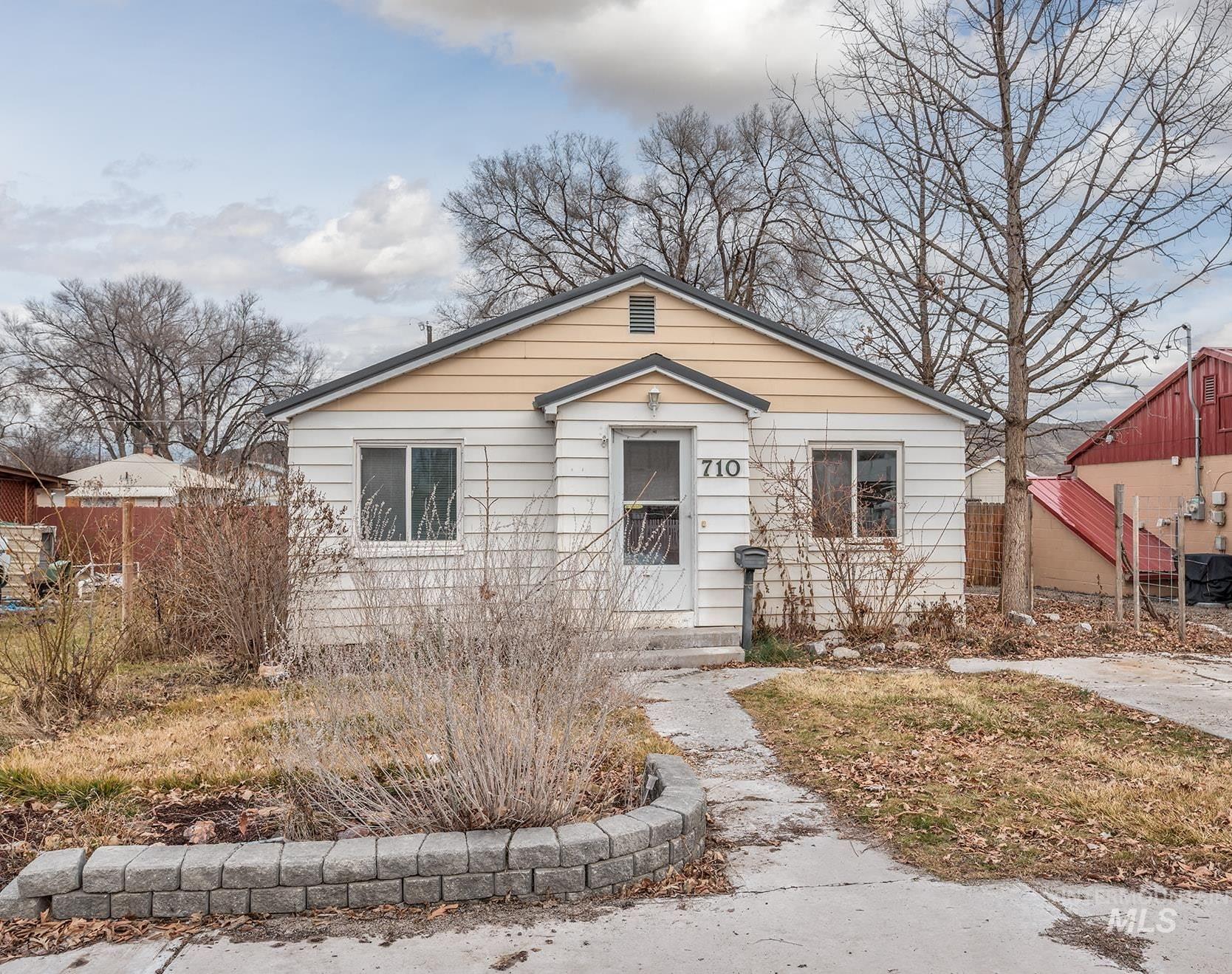 710 Smith Street South Vale, OR 97918 - Photo 1 of 30