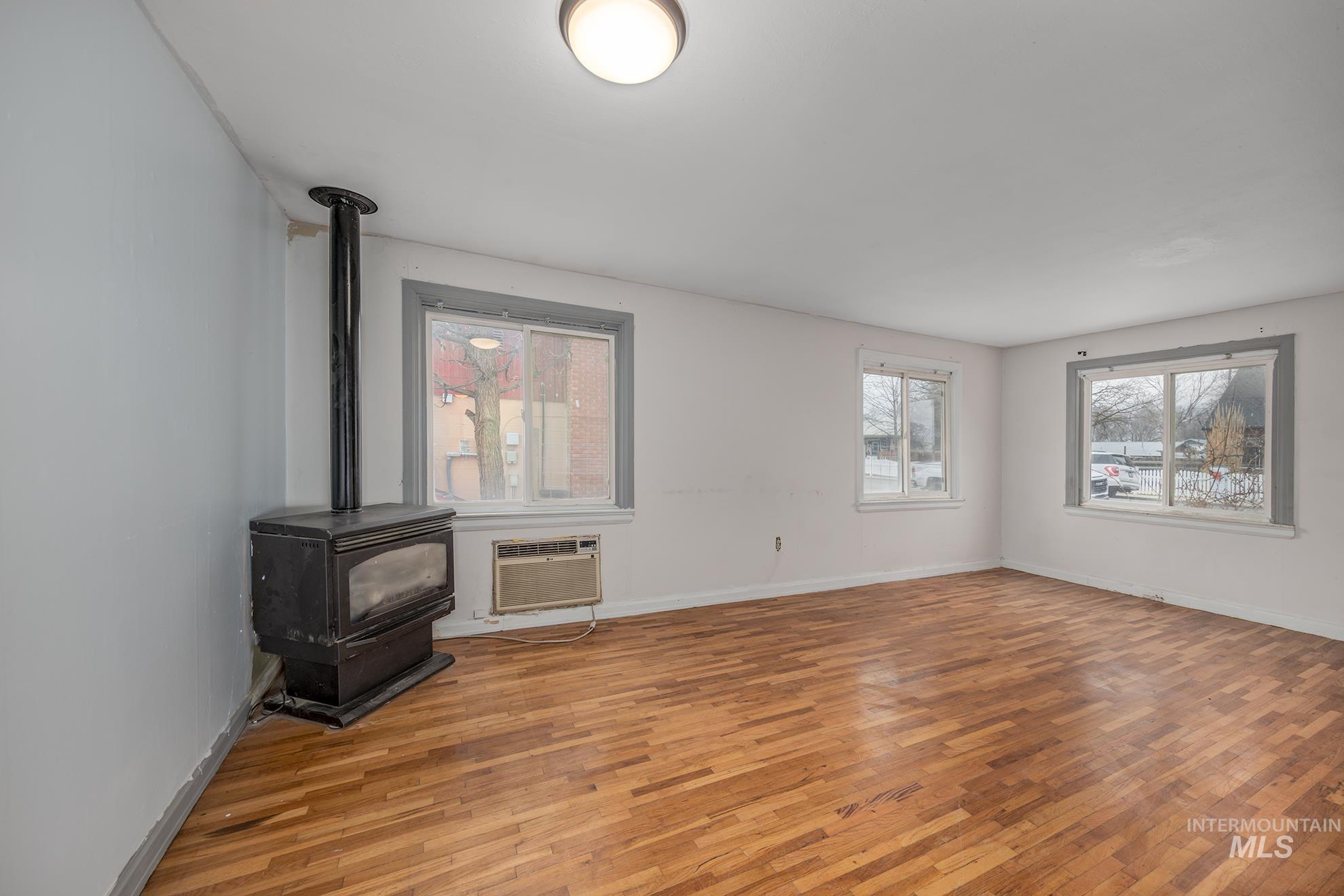 710 Smith Street South Vale, OR 97918 - Photo 3 of 30