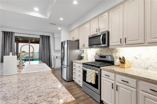 $625,000 | 7249 Dayton Avenue, Hesperia, CA 92345