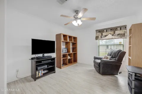 $166,500 | 261 St Christopher Avenue, Opelousas, LA 70570